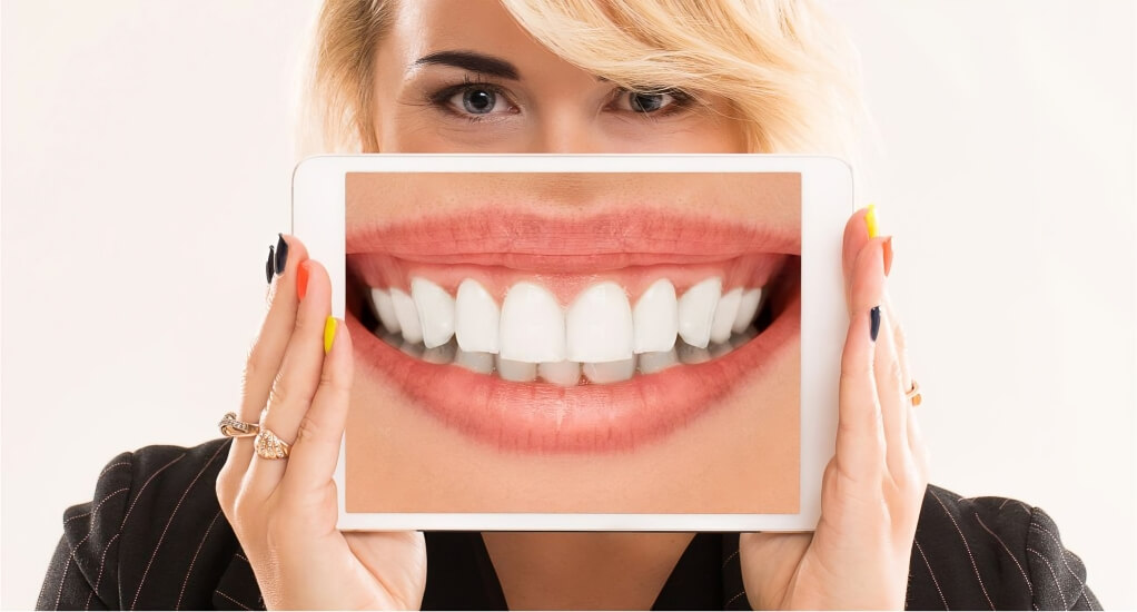 world-connections-with-city-lights-min